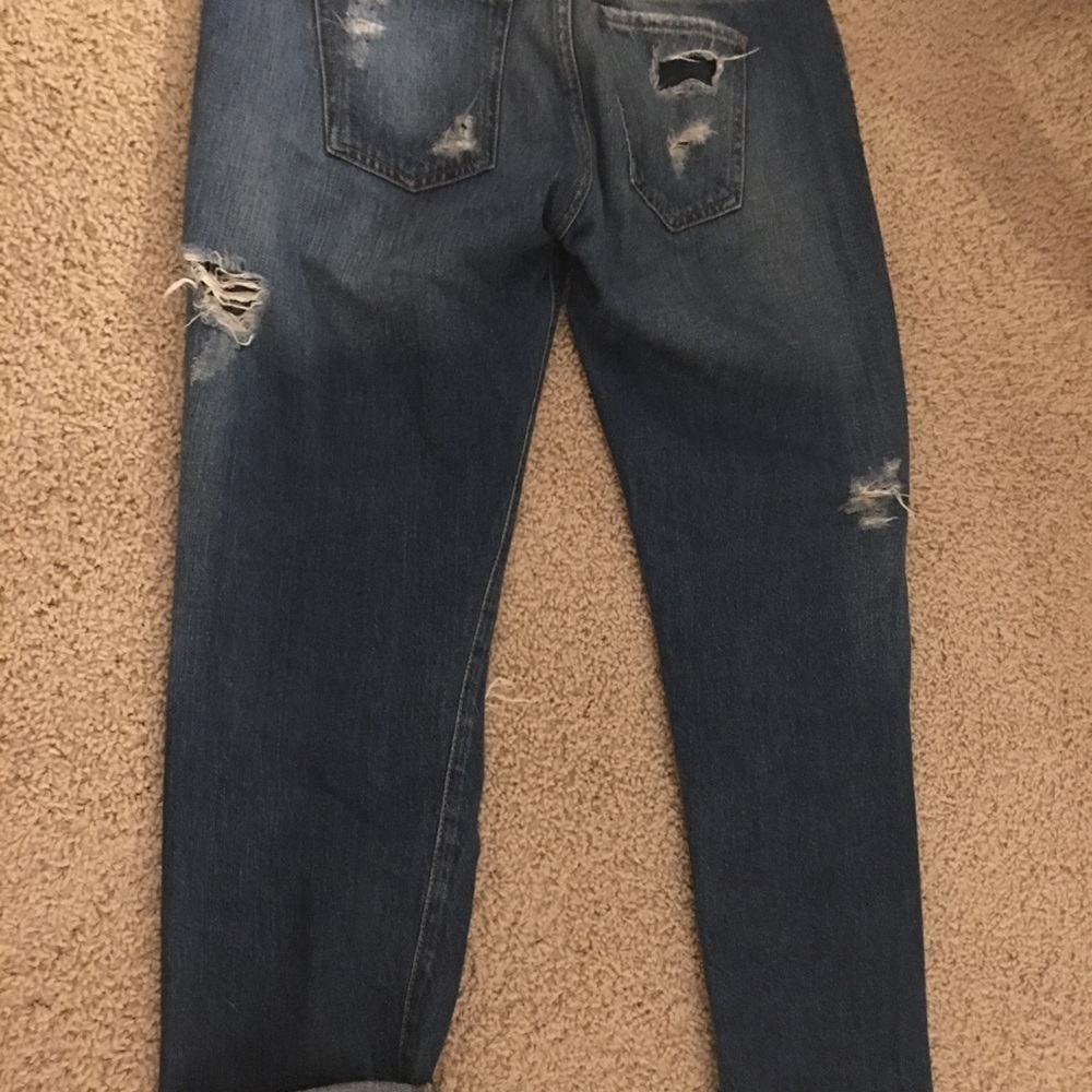 A &F destroyed boyfriend Jean - Picture 4 of 6